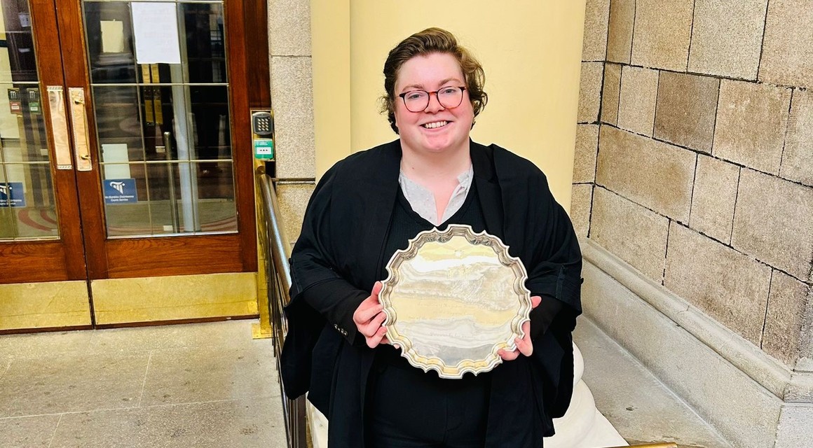 Caoimhe Gethings was the winner of the Walsh Moot 2024 held in the Four Courts 